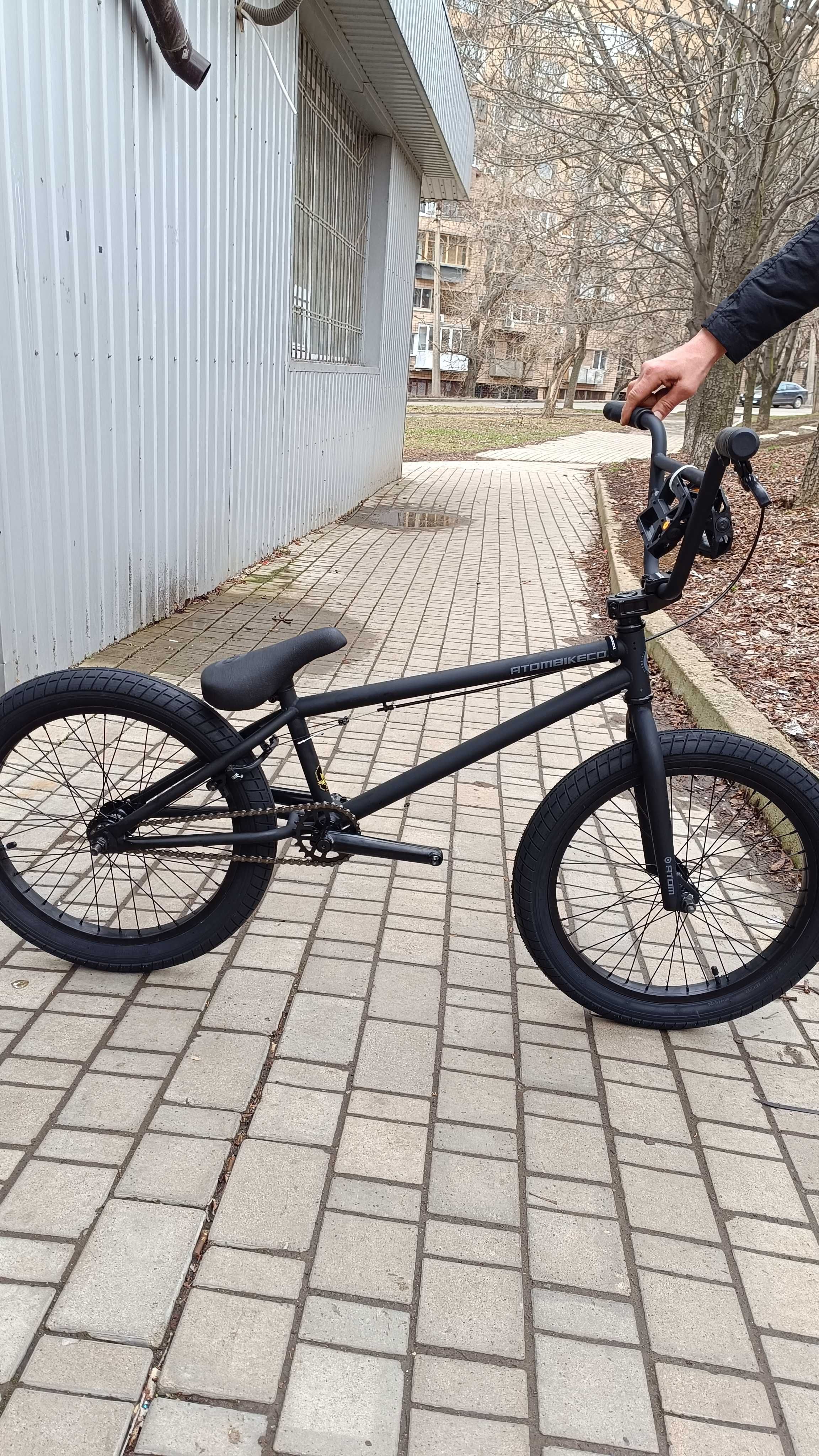 Велосипед BMX Atom