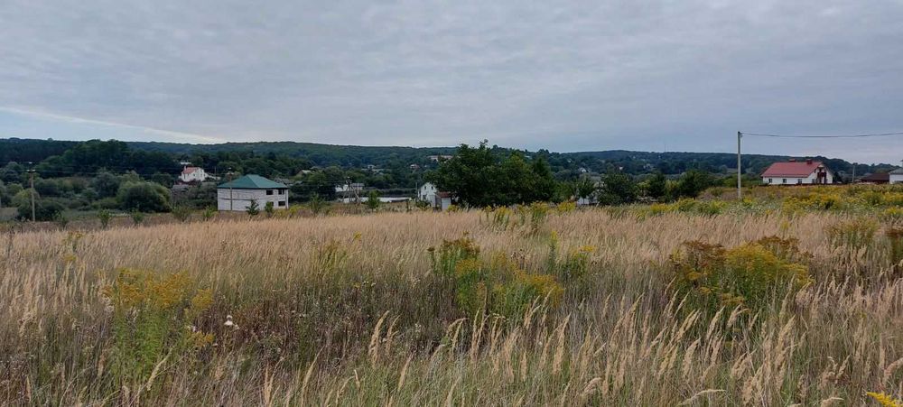 Продаж земельної ділянки під житлову забудову 15 соток с.Іванківці