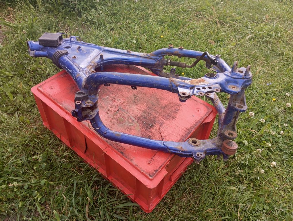 Rama Yamaha YZF 426 frame motocross enduro oryginalna szkielet R1