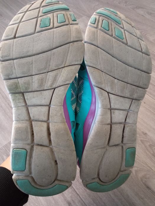 Кросівки,кросовки