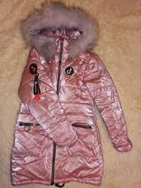 Зимняя удлинённая курточка для девочки