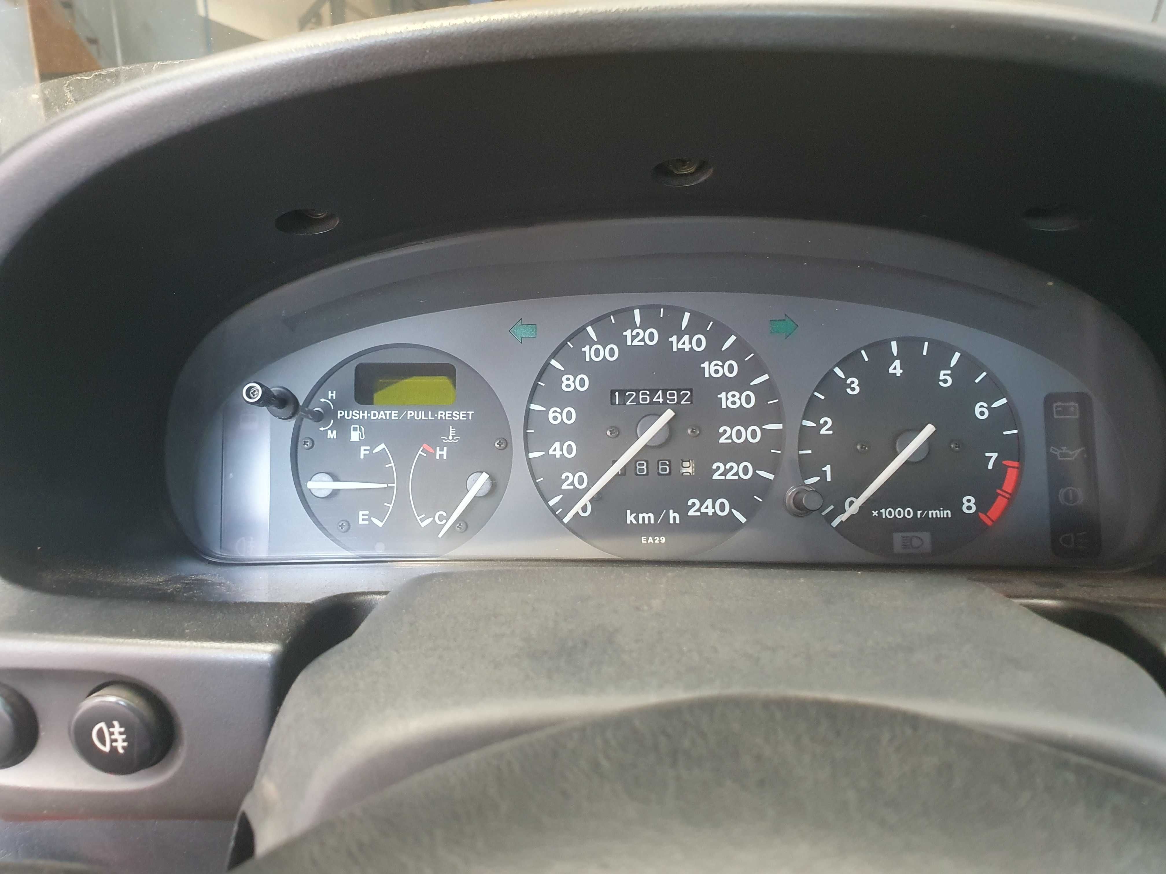 Mazda MX3 V6 1.8