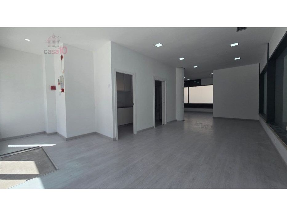 Arrenda-se magnífica Loja no Parque das Nações, Lisboa