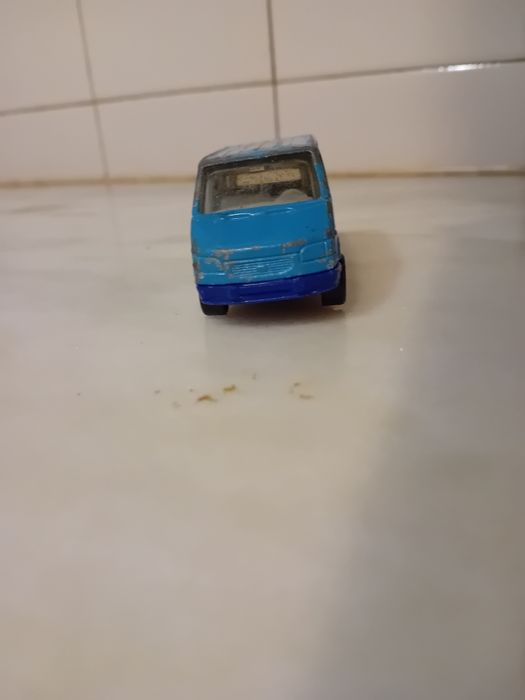 Miniatura Matchbox Ford Transit