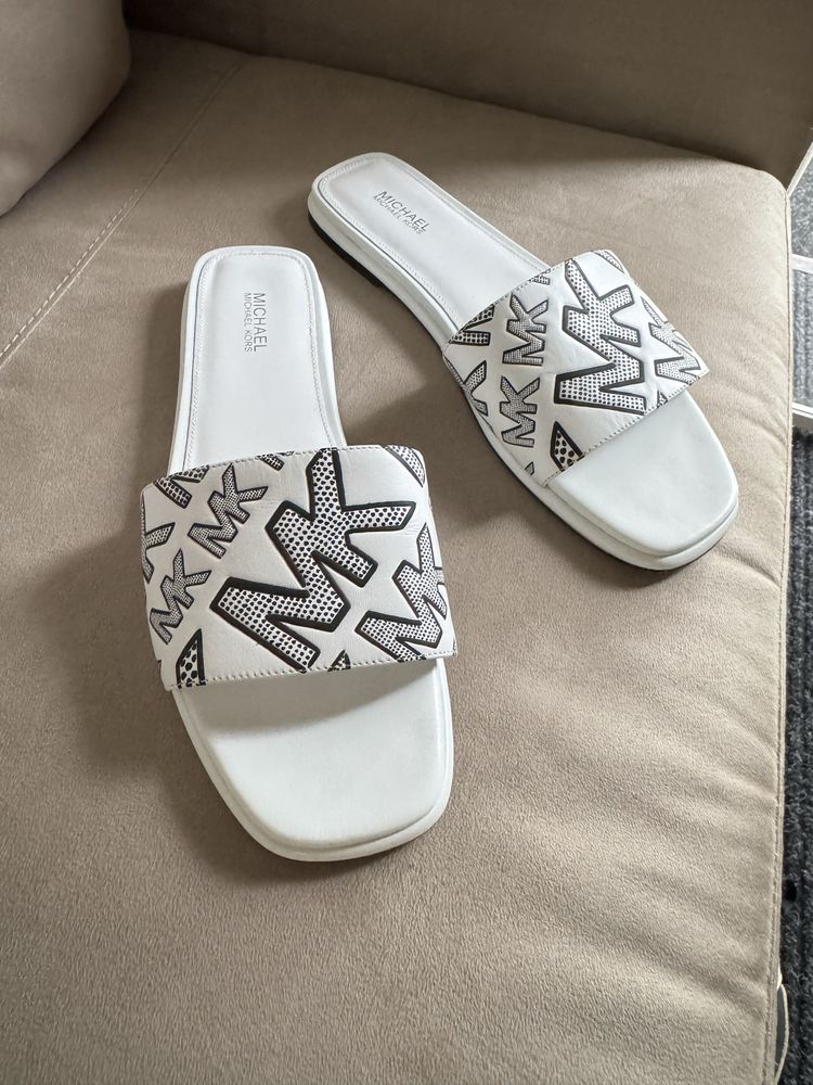Шльопкі Michael Kors