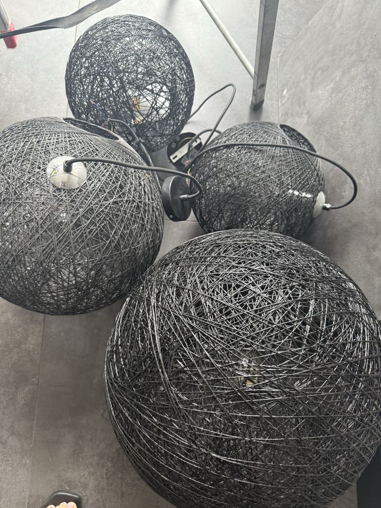 Sprzedam 4 lampy kule czarne