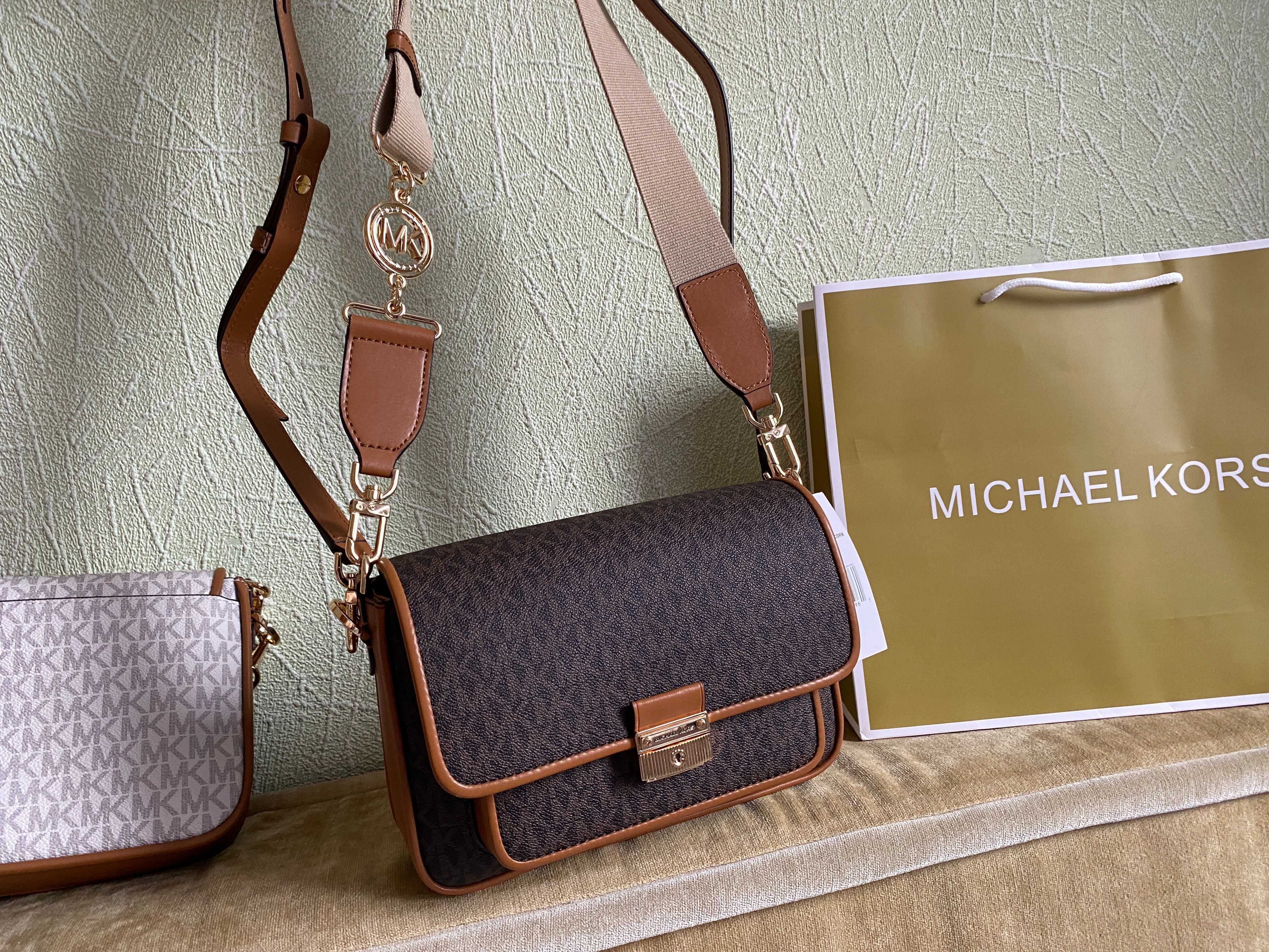 Сумка жіноча Michael Kors Bradshaw