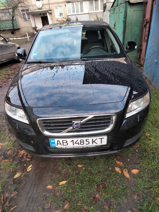 Volvo v50 2009рік