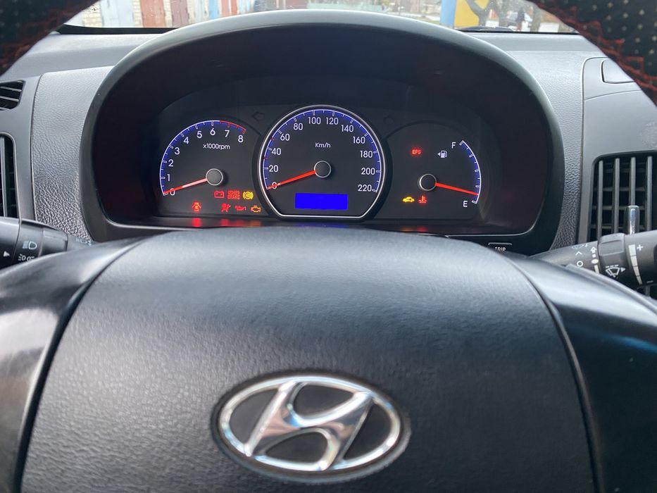 Hyundai Elantra 1.6 ГБО 2010г.