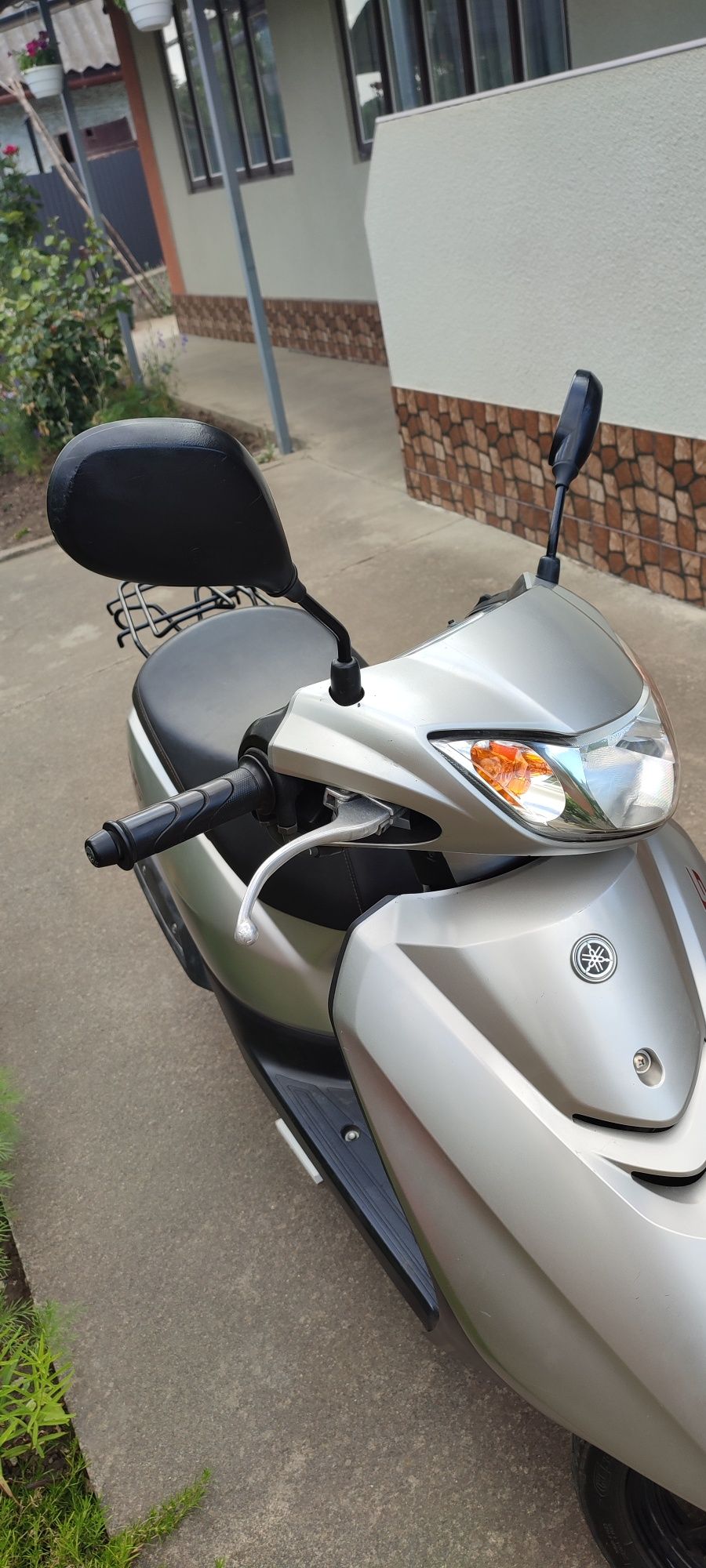 Продам Yamaha Jog SY-01 пробіг 15тис321км.Мопед у гарному стані.