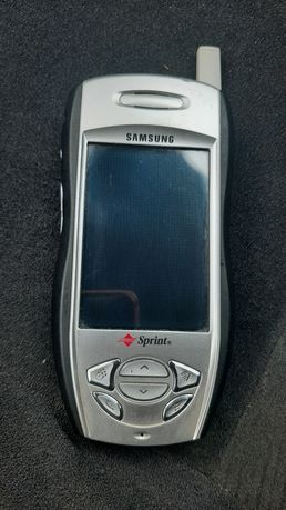 Телефон Самсунг в коллекцию