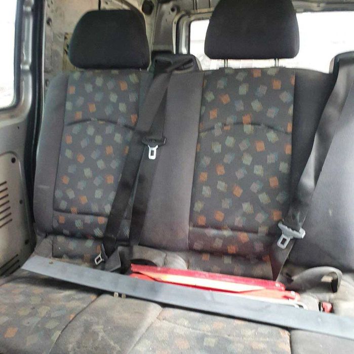 Mercedes Vito 111 CDI W639  srebrny 2.2 cdi przeznaczony na części