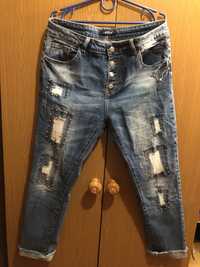 Продам джинсы 2 пары