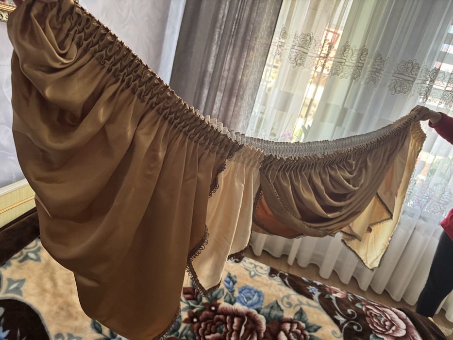 Продам тюлі з шторами комплект 999грн