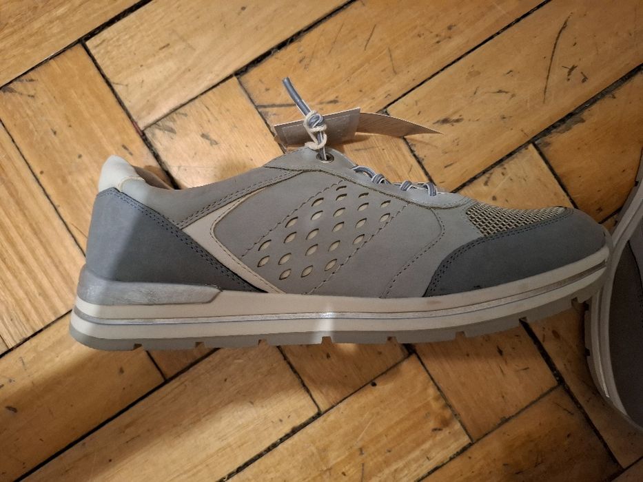 Sapatos tamanho 41