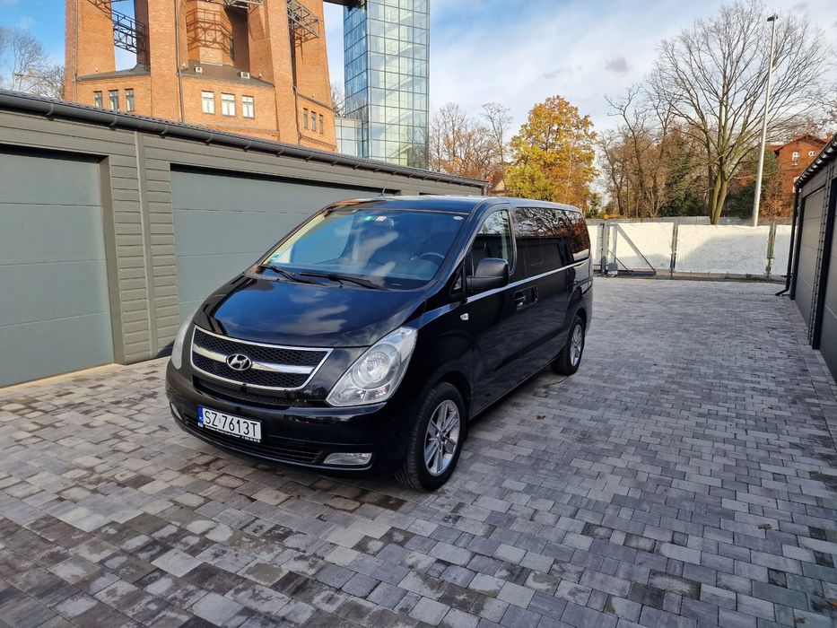 Hyundai H-1 //Klima // 8 osobowa //Skory//grzane fotele