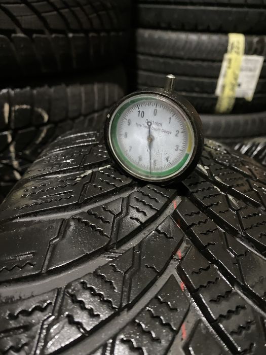 215/65 R17 Firestone WinterHawk  22г пара шин зимних.