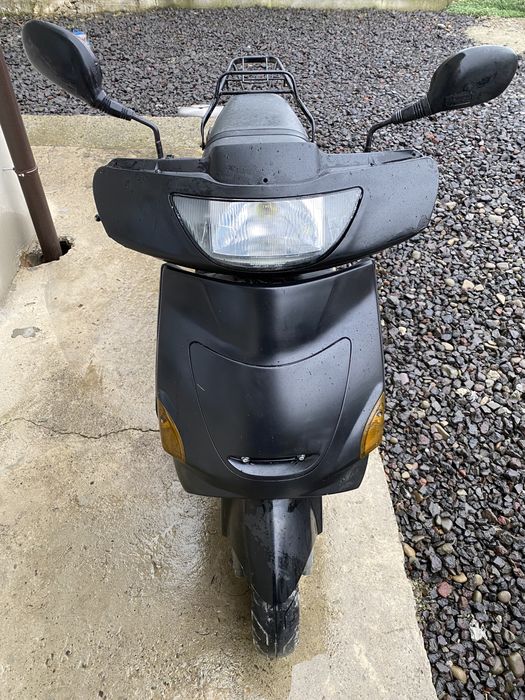 Скутер. Yamaha Zest 80. Мопед.