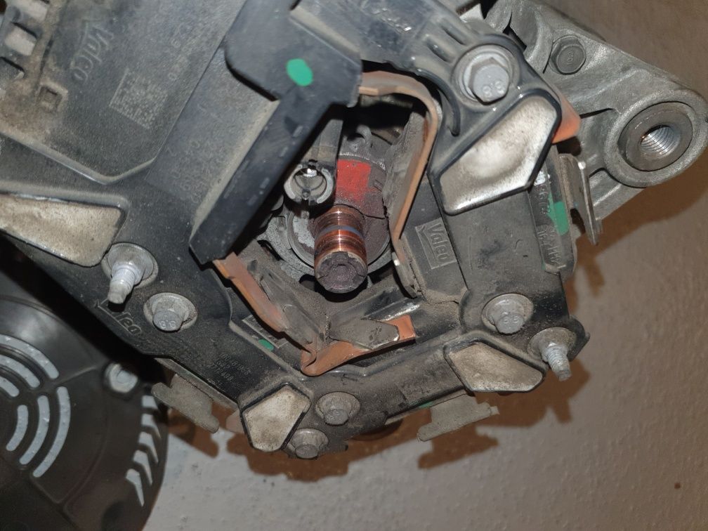 Alternator Valeo IST60C034 do 2.0 blueHDI
