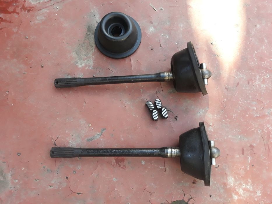 Полуоси и пыльники автомобиля Запорожец