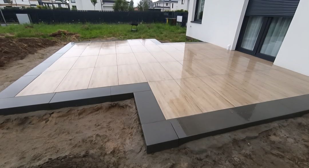 Budowa tarasów Tychy – z kostki, gresu i płyt – kompleksowo