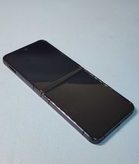 Дисплей б/в Samsung Galaxy Z Flip 4 F721B Graphite оригінал Amoled