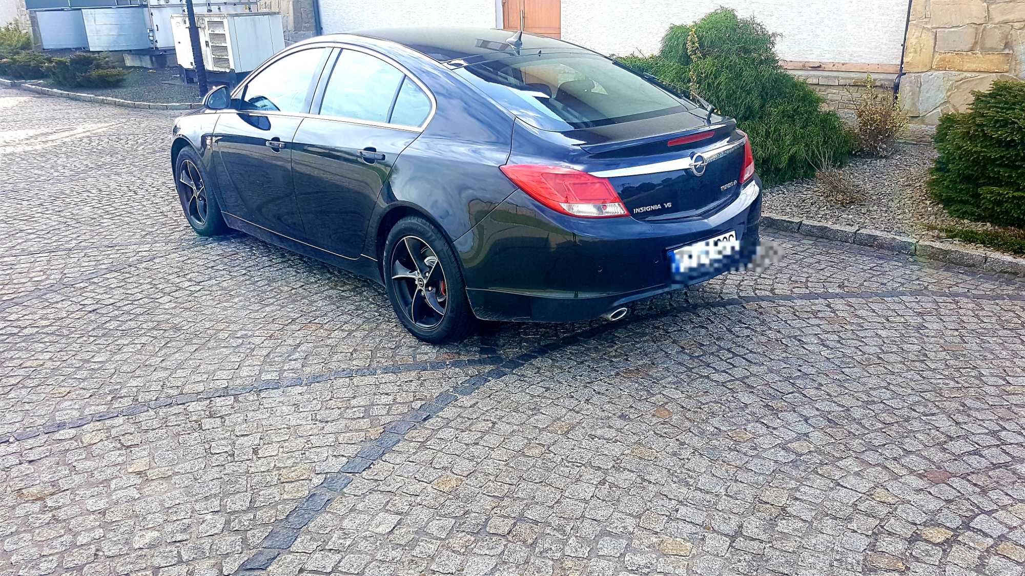 Opel Insignia 2.8 Turbo 4x4  Opc Line Duża Navi Mały Przebieg Gaz LPG