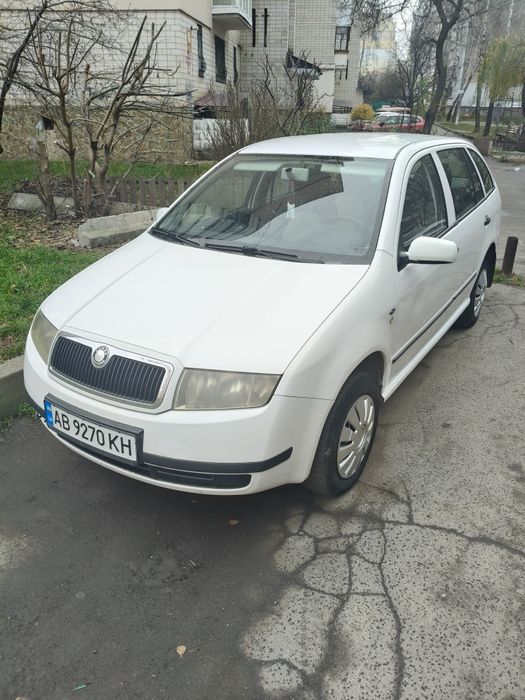 Продам Шкода фабія 1.4 газ
