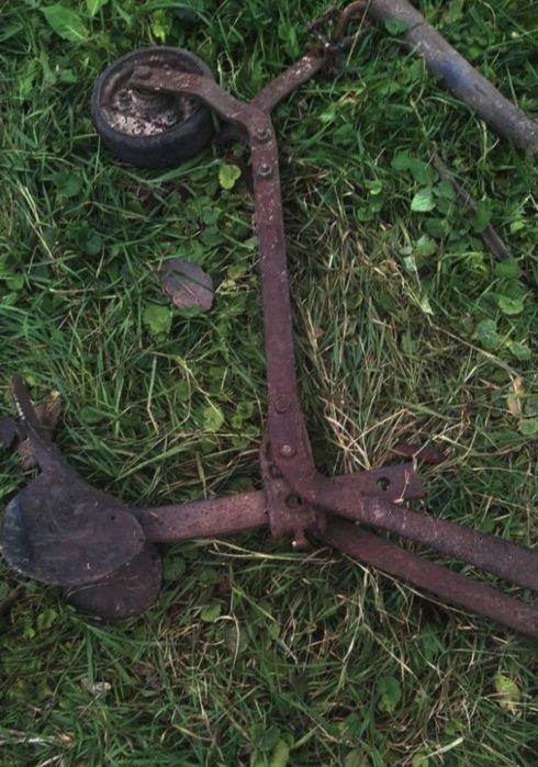 Плуг обгортач кінний