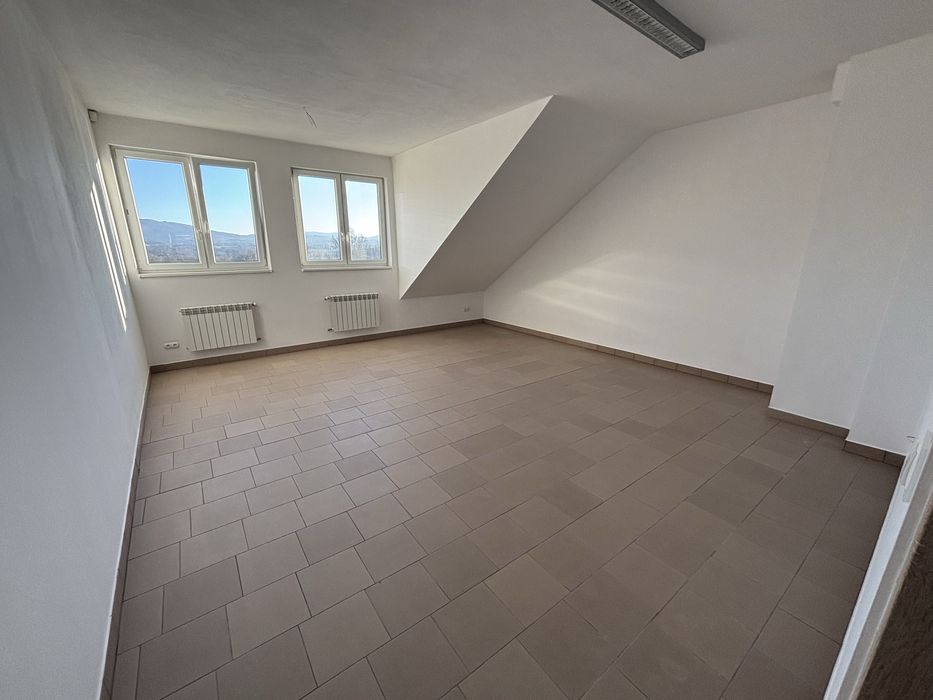 Wynajem lokali usługowo handlowych