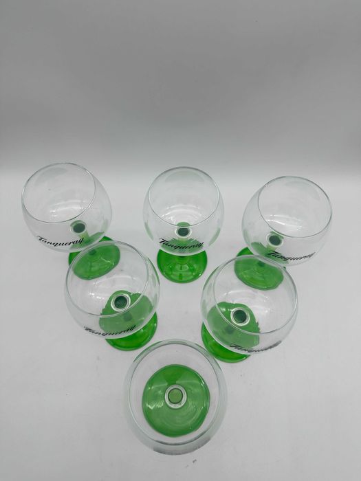 Zestaw 6 kieliszków gin tanqueray london.