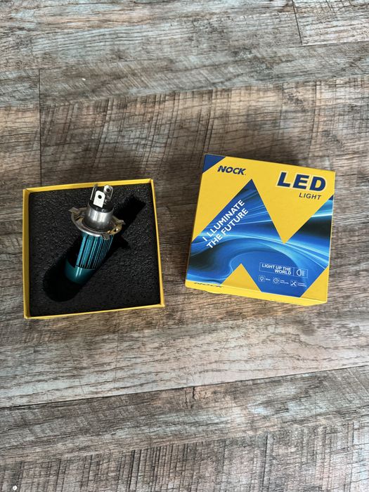 LED фара на мотоцикл