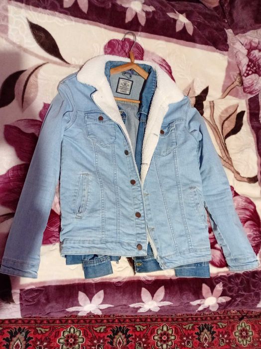 Чоловіча зимова дзинсова куртка