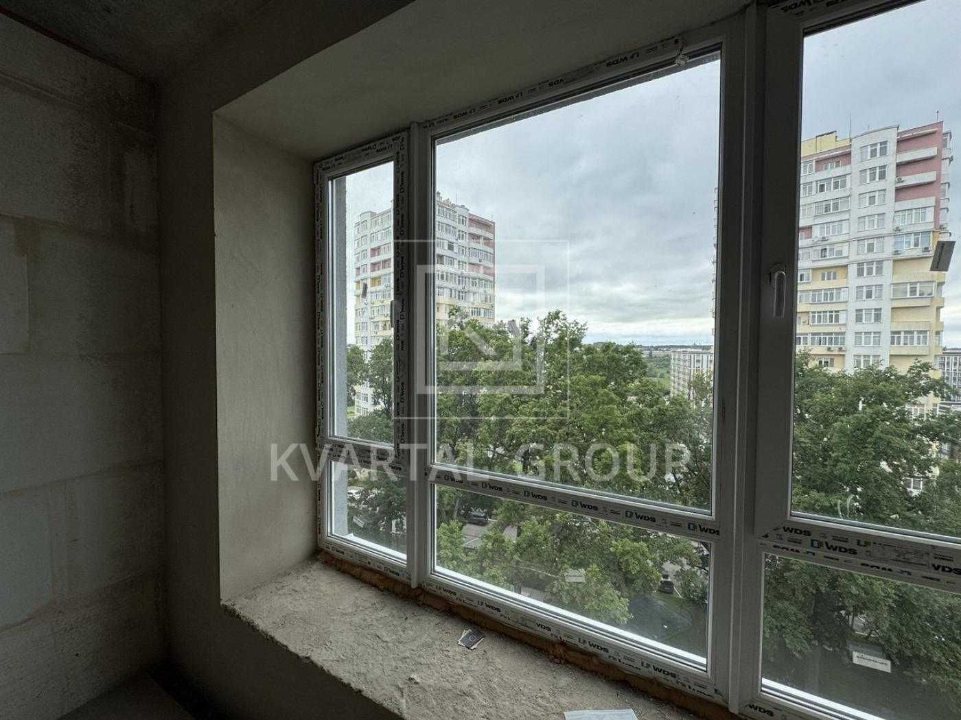 Продаж 2-кімнатної квартири з можливістю перепланування у 3-кімнатну