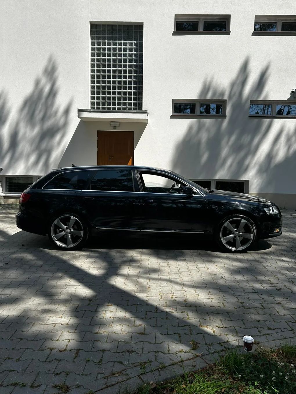 Audi A6 Audi a6 c6 2.8 v6 manual !!