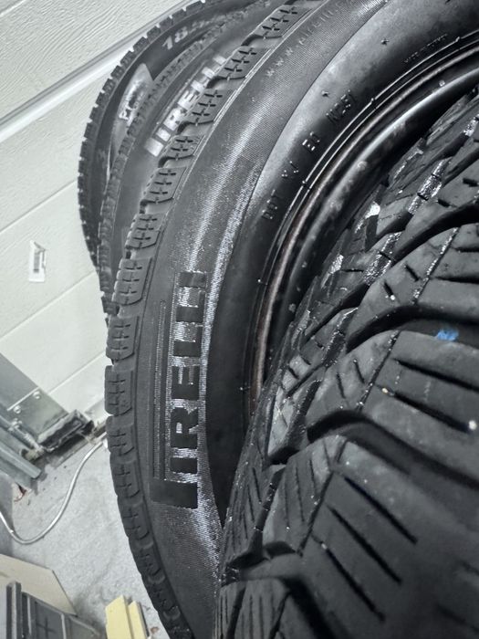 4 Koła zimowe 15 cali skoda rapid, fabia, vw itp, et38 6Jx 15H2