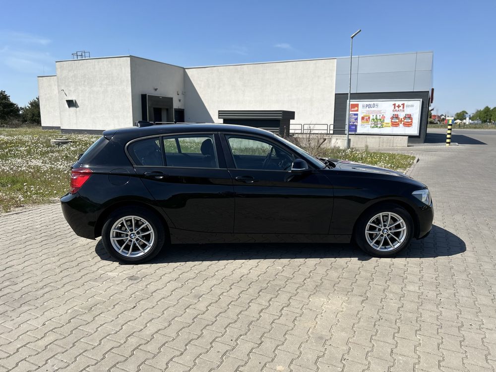 BMW seria 1, benzyna, czarny sprzedam