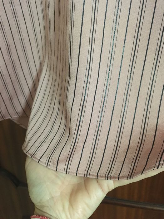 Tshirt acetinada nova