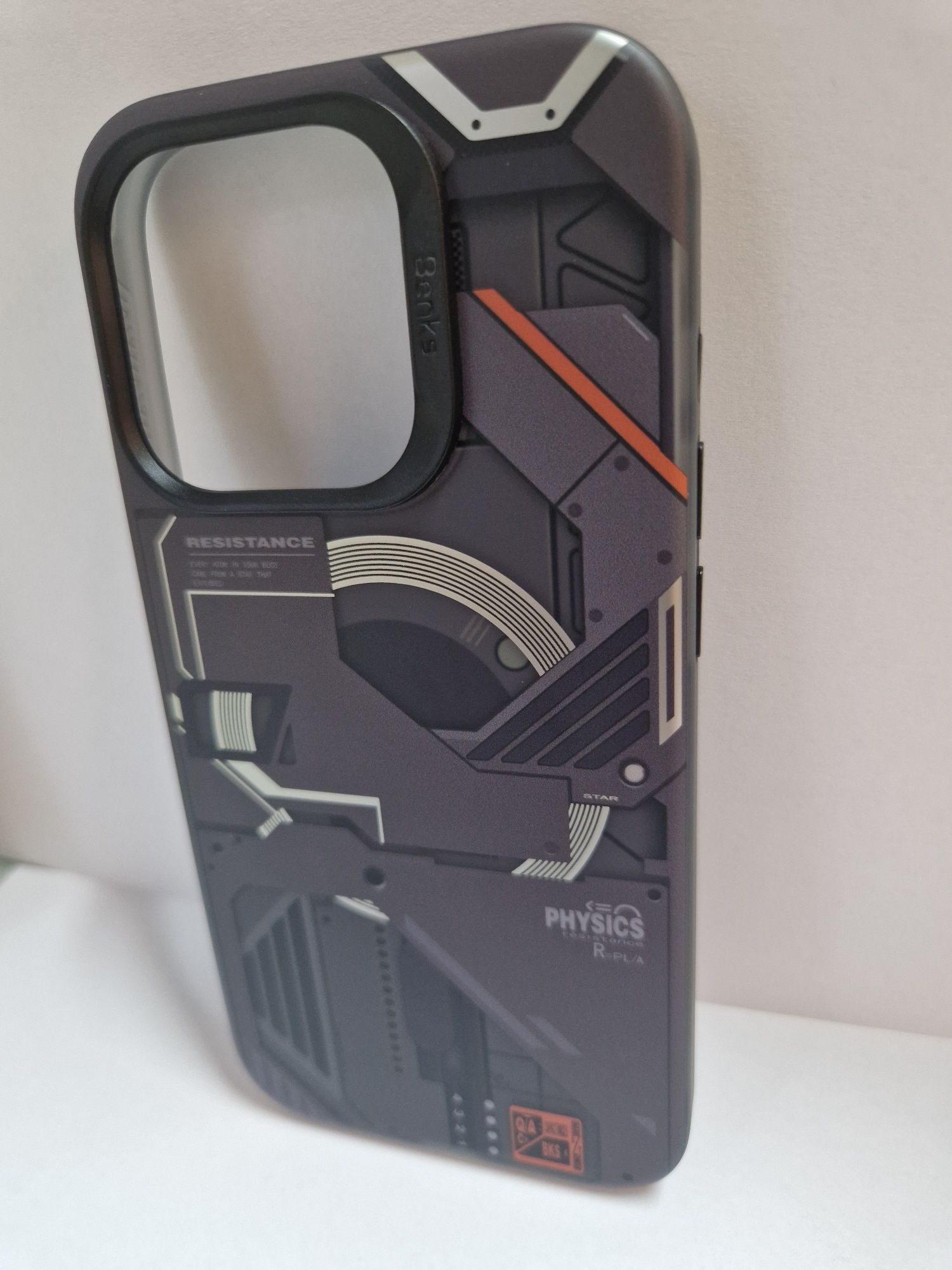 Benks Etui Magnetic Mecha Series do Iphone 15 Pro Max czarny