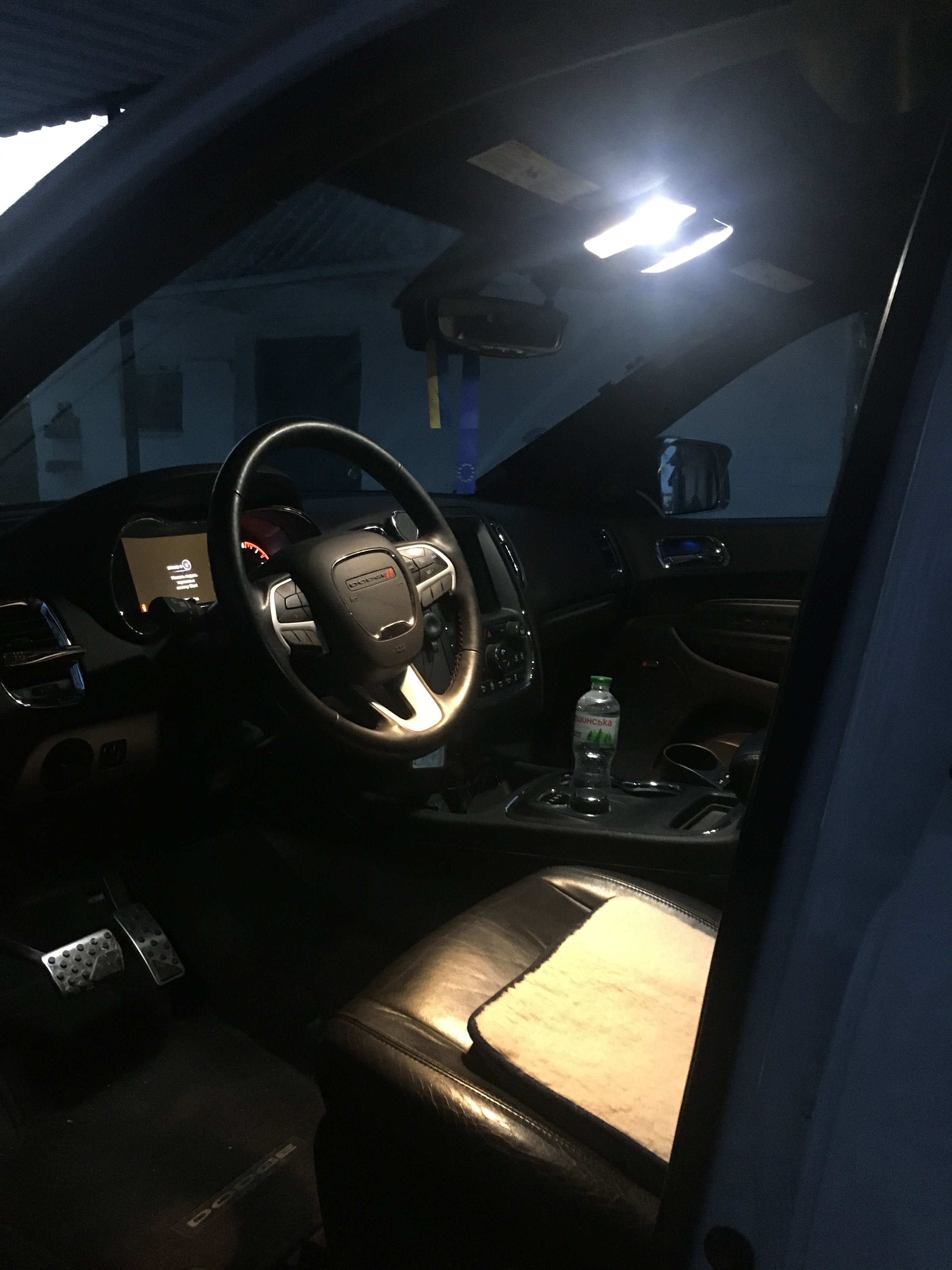 Світлодіодне світло салону автомобіля Dodge Durango (2011 - 2021 р.р.)