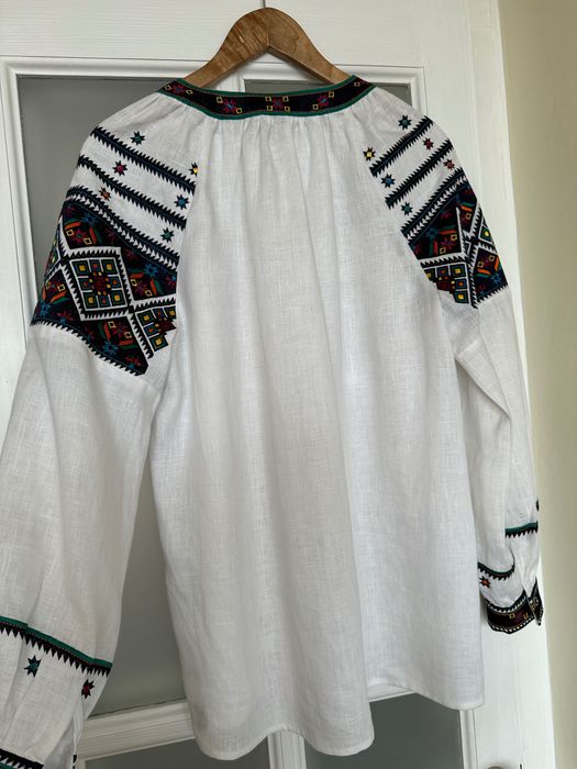 Вишиванка Svarga нова