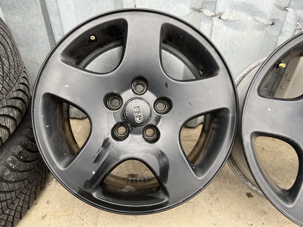 Alufelgi Czarne 5x112 Audi Komplet