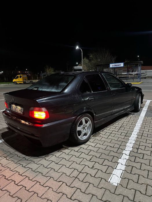 Bmw 3 e36 1997 року 318i на повному бойовому ходу