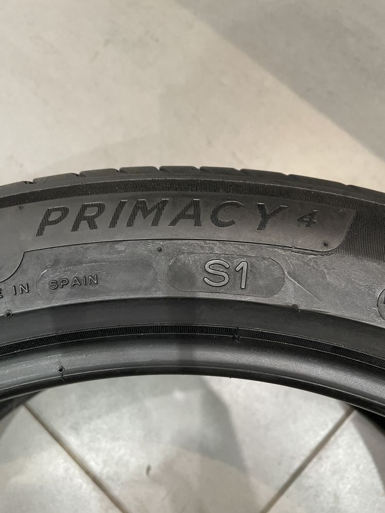 235/45 R20 Michelin Primacy 4