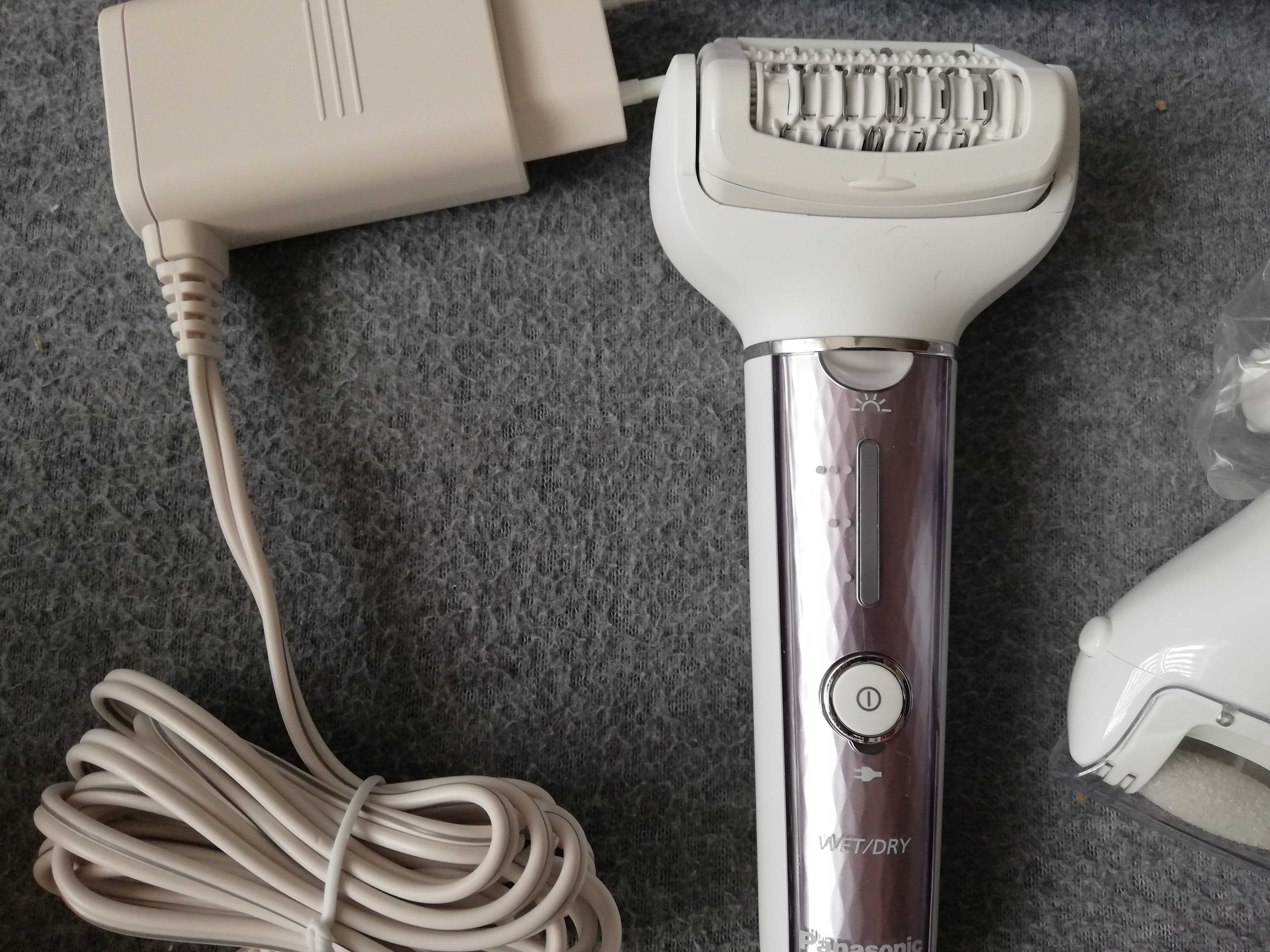 Depilator Panasonic ES-EL7C