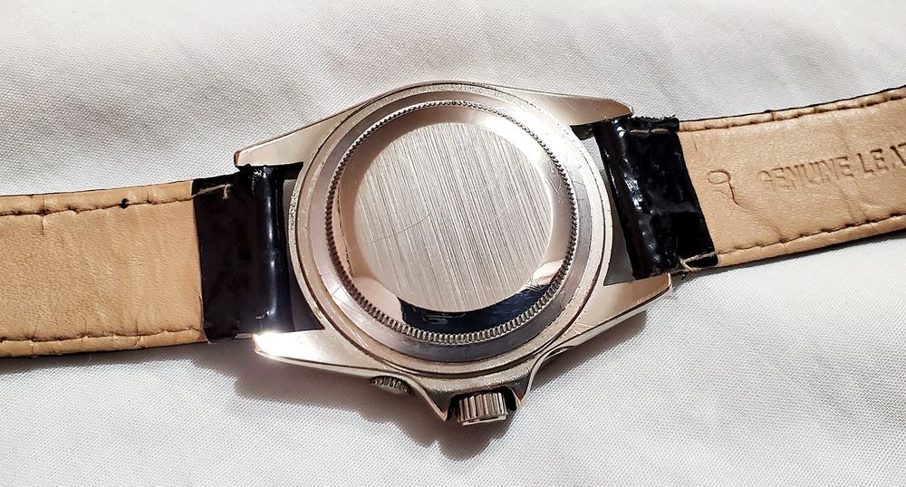 Часы Слава с камнями циферблат механизм с АПЗ марка ссср