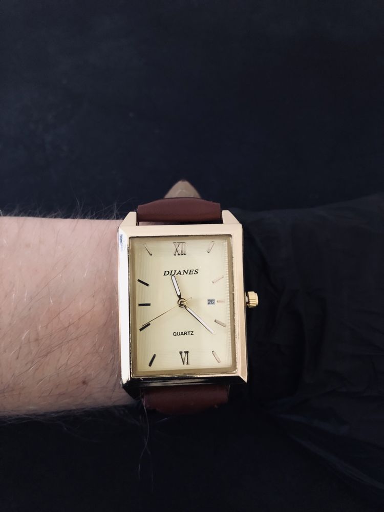 Elegancki zegarek męski  kwarcowy ( Nowy )
