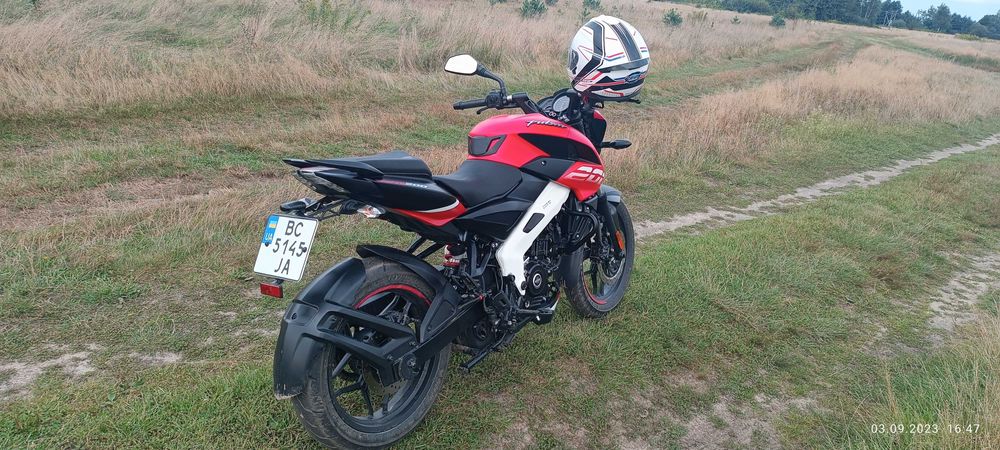 Продам мотоцикил PULSAR NS200
