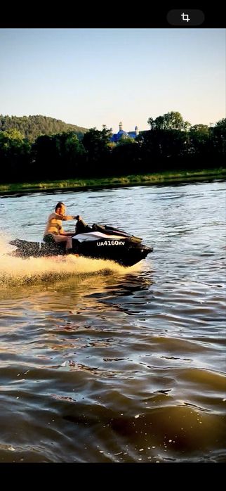 Гидроцикл спортивний Bombardier BRP GTI SE 155