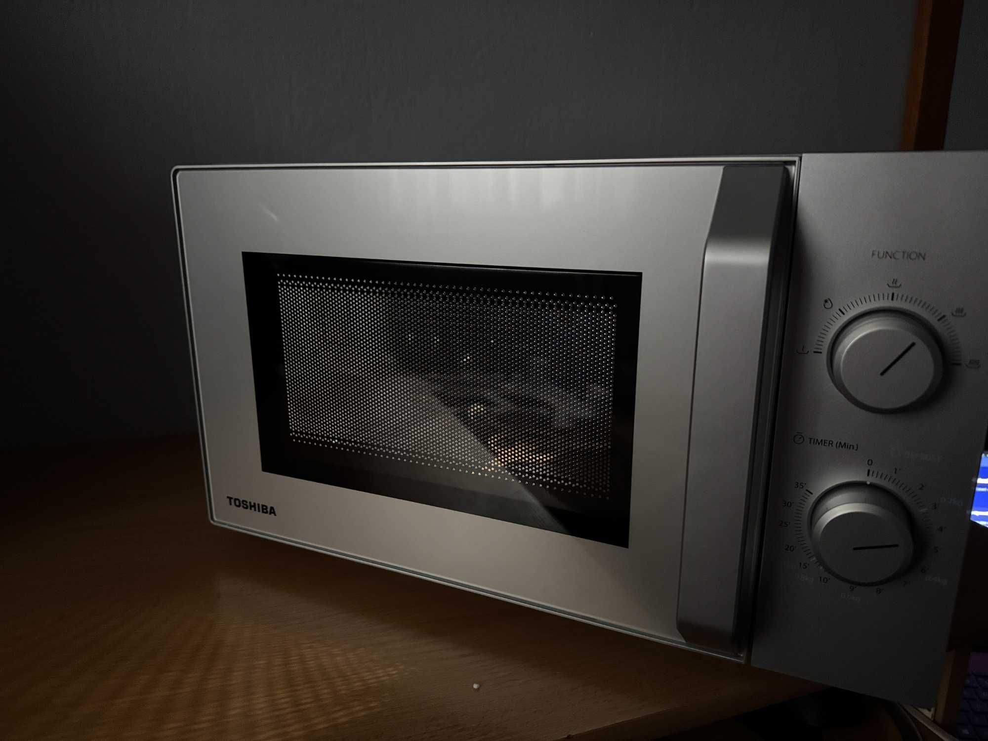 Kuchenka mikrofalowa Toshiba MW2-MM20PF(SL)